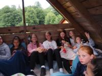 Hluboka diskuze nad vaznymi tematy nejstarsich.JPG